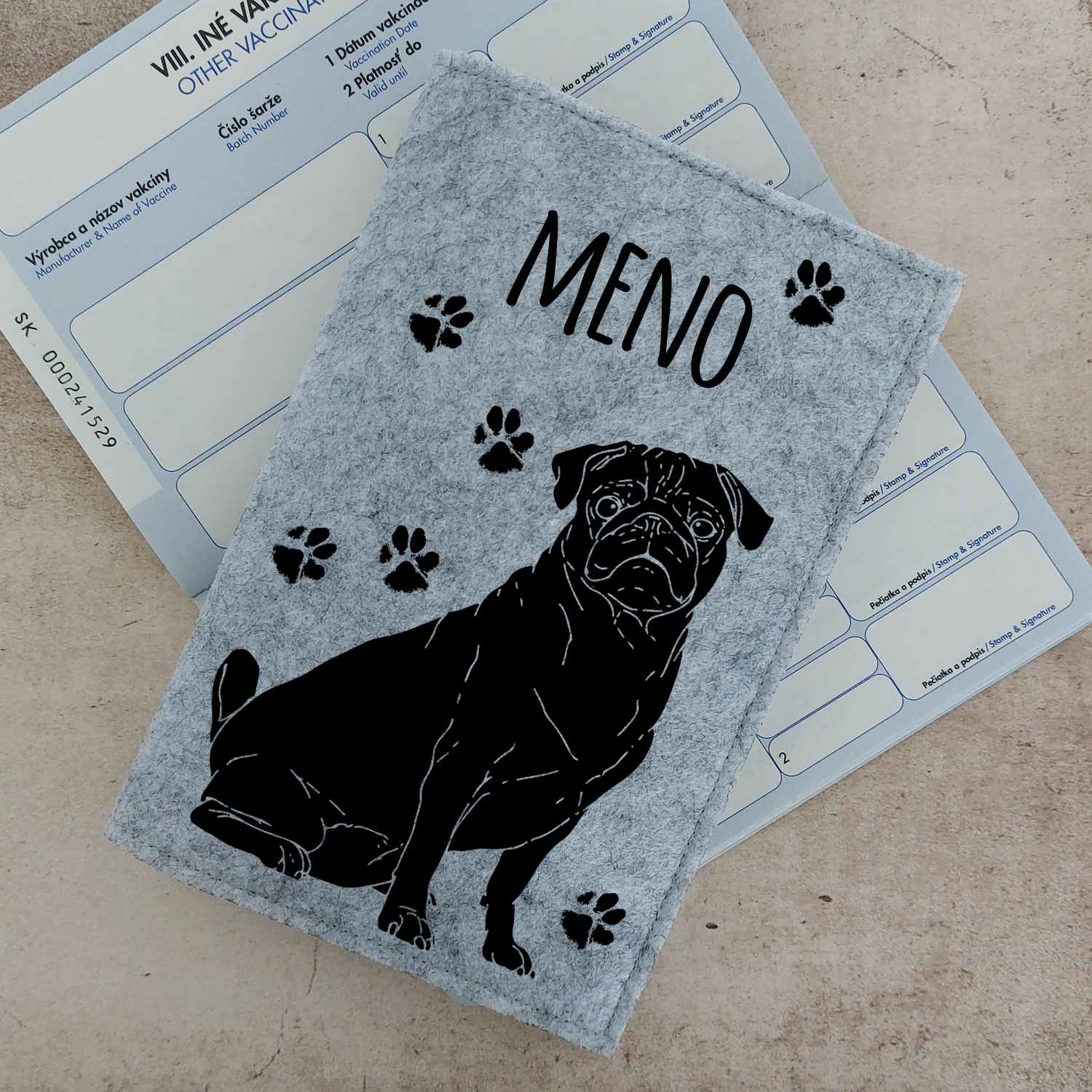 Obal na petpass Mops s menom
