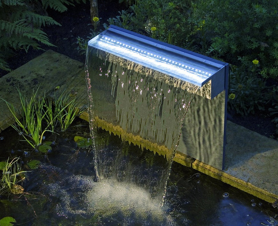 Jazierkové vodopády Niagara 30 Led