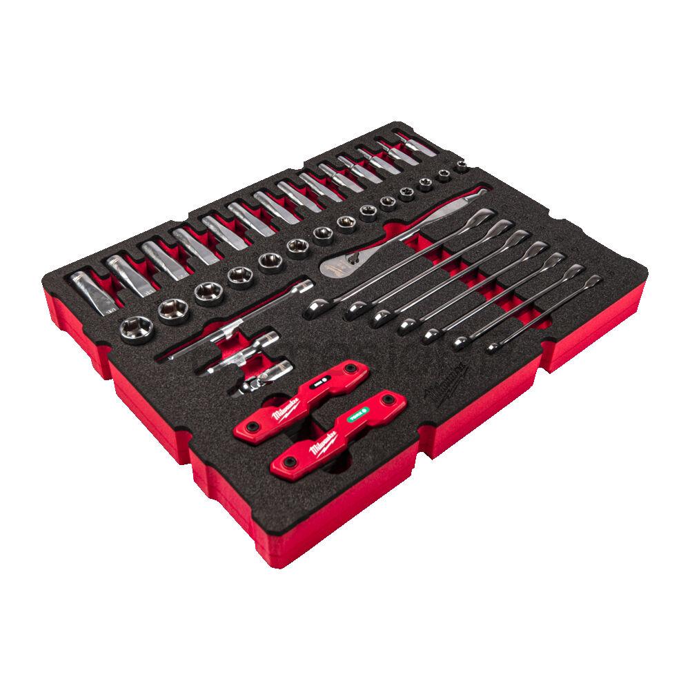 MILWAUKEE PACKOUT™ set s 3/8" račňou, nástrčnými kľúčmi a račňovými kľúčmi 55 ks