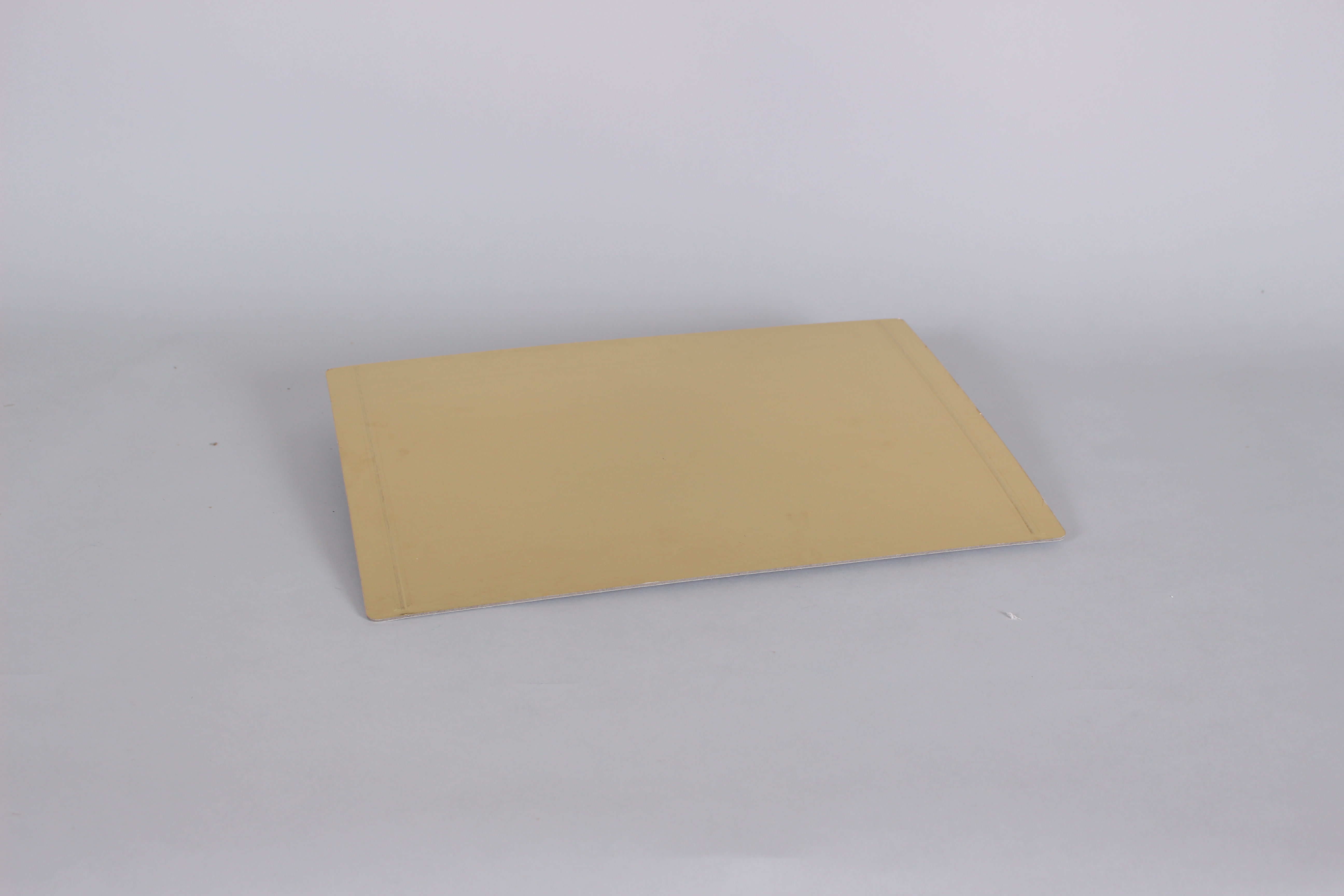 Kartónová tácka ,400 x 270 mm ,Zlato-biela