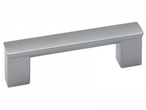 UCH úchytka UM-983 L-128 TL2 plast chróm matný