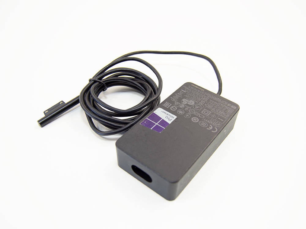 Power adapter Microsoft 12V 2.58A 30W regular for Surface