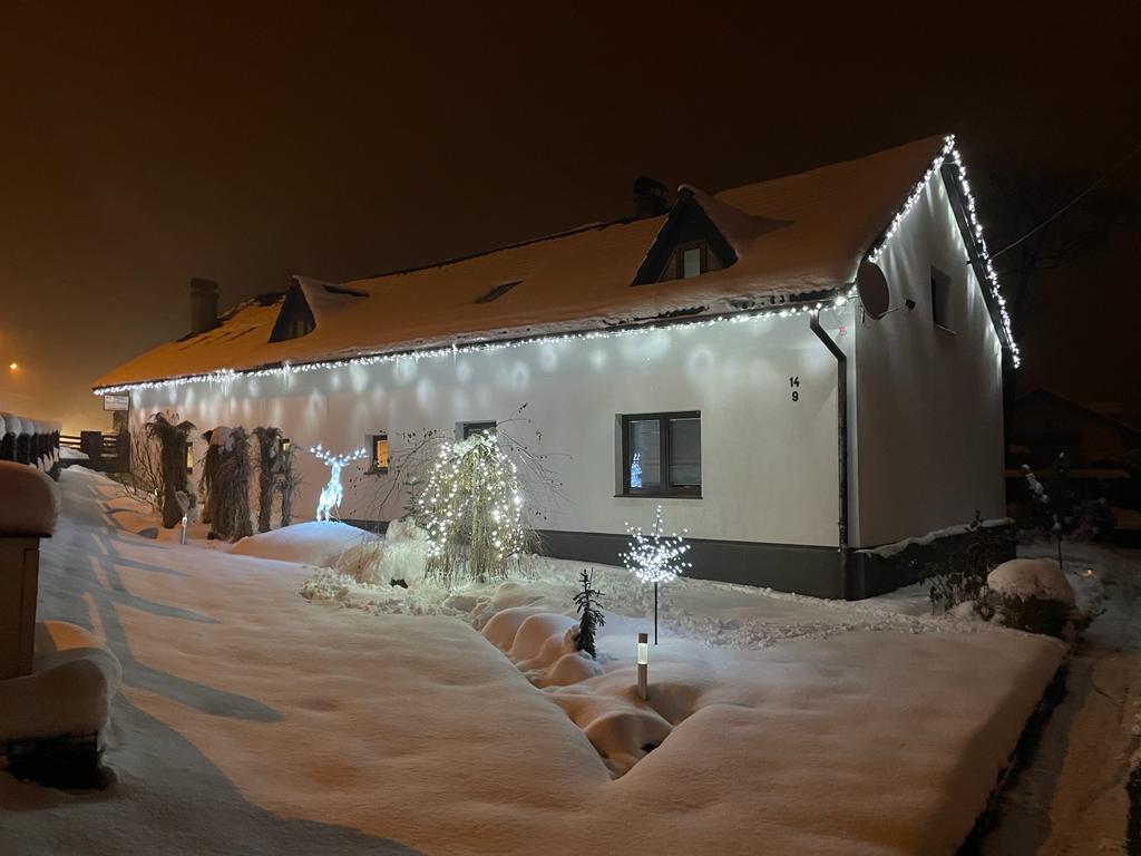 Vianočná LED svetelná reťaz biela, studená biela LED 12m (180 LED)