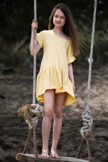 dievčenské oversize šaty žlté 