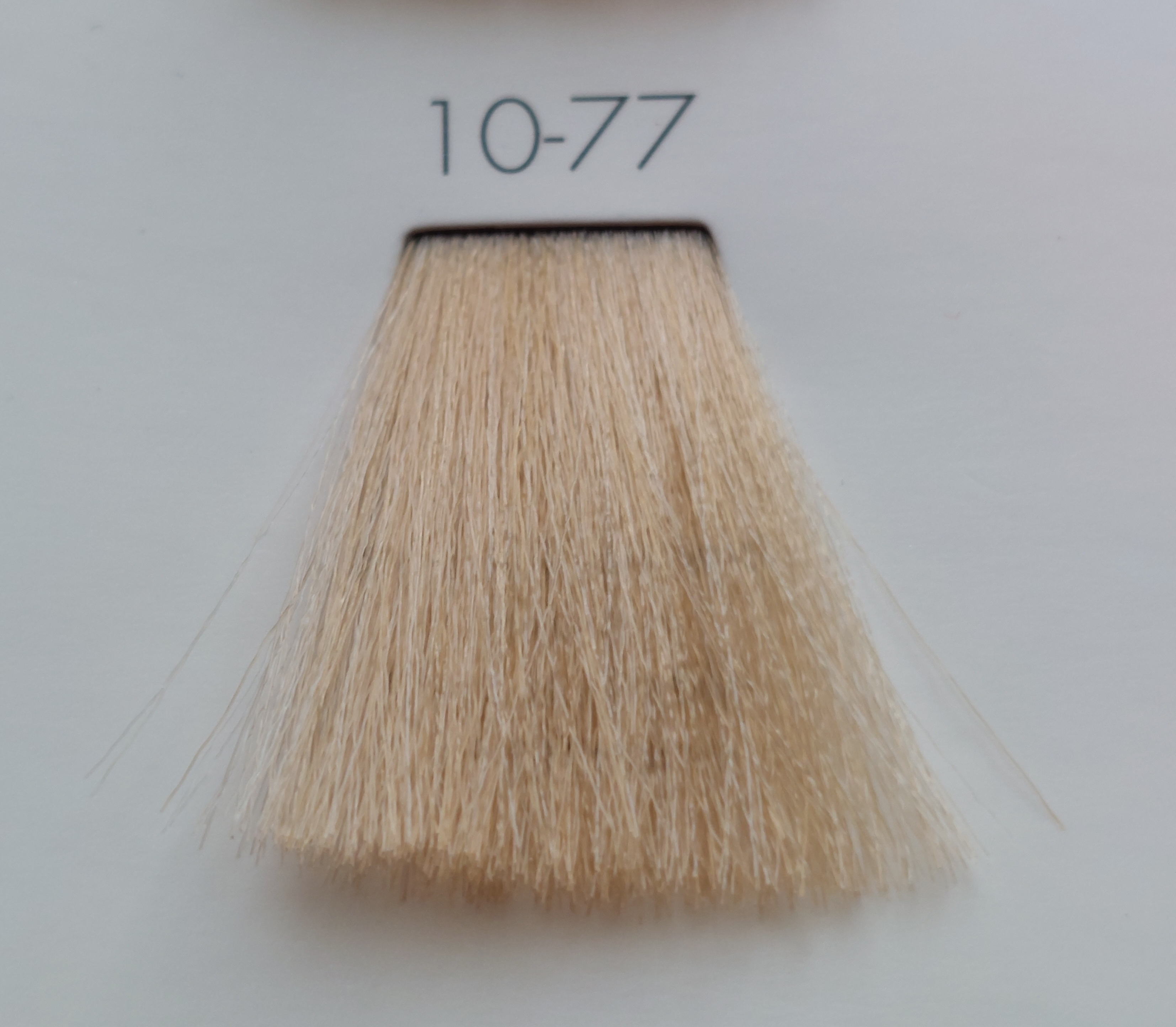 NIRVEL ARTX Farbiaci krém  na vlasy 10.77 tabaková veľmi svetlá blond (100ml)