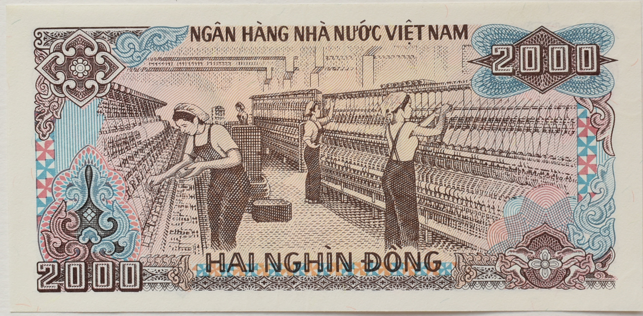 Vietnam 2000 Dong 1988