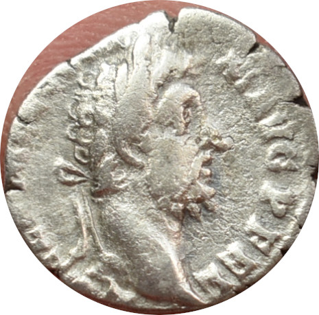 Commodus 172-192 Denár