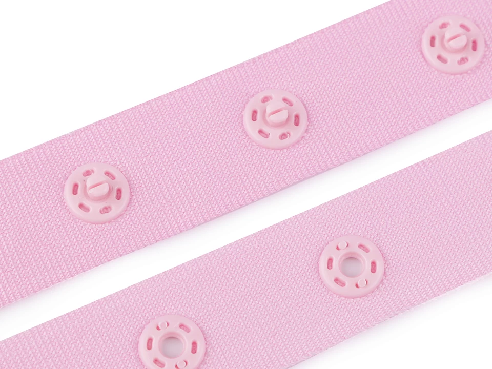 Zapínanie na body šírka 18mm metráž - 1 m