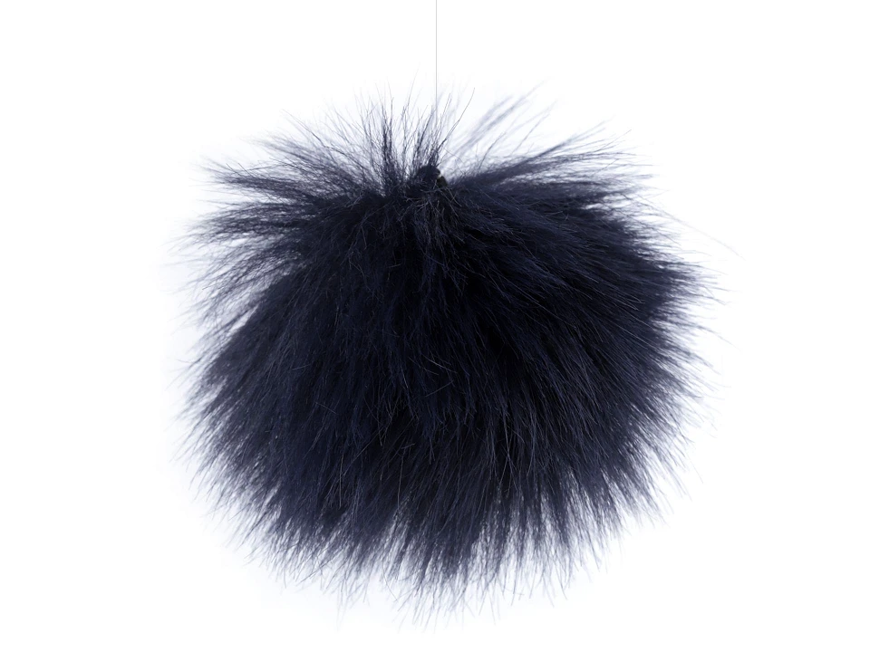 Kožušinový brmbolec s pútkom Ø8 cm