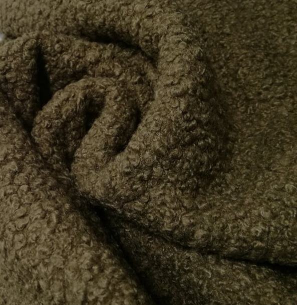 KABÁTOVINA BOUCLE KHAKI