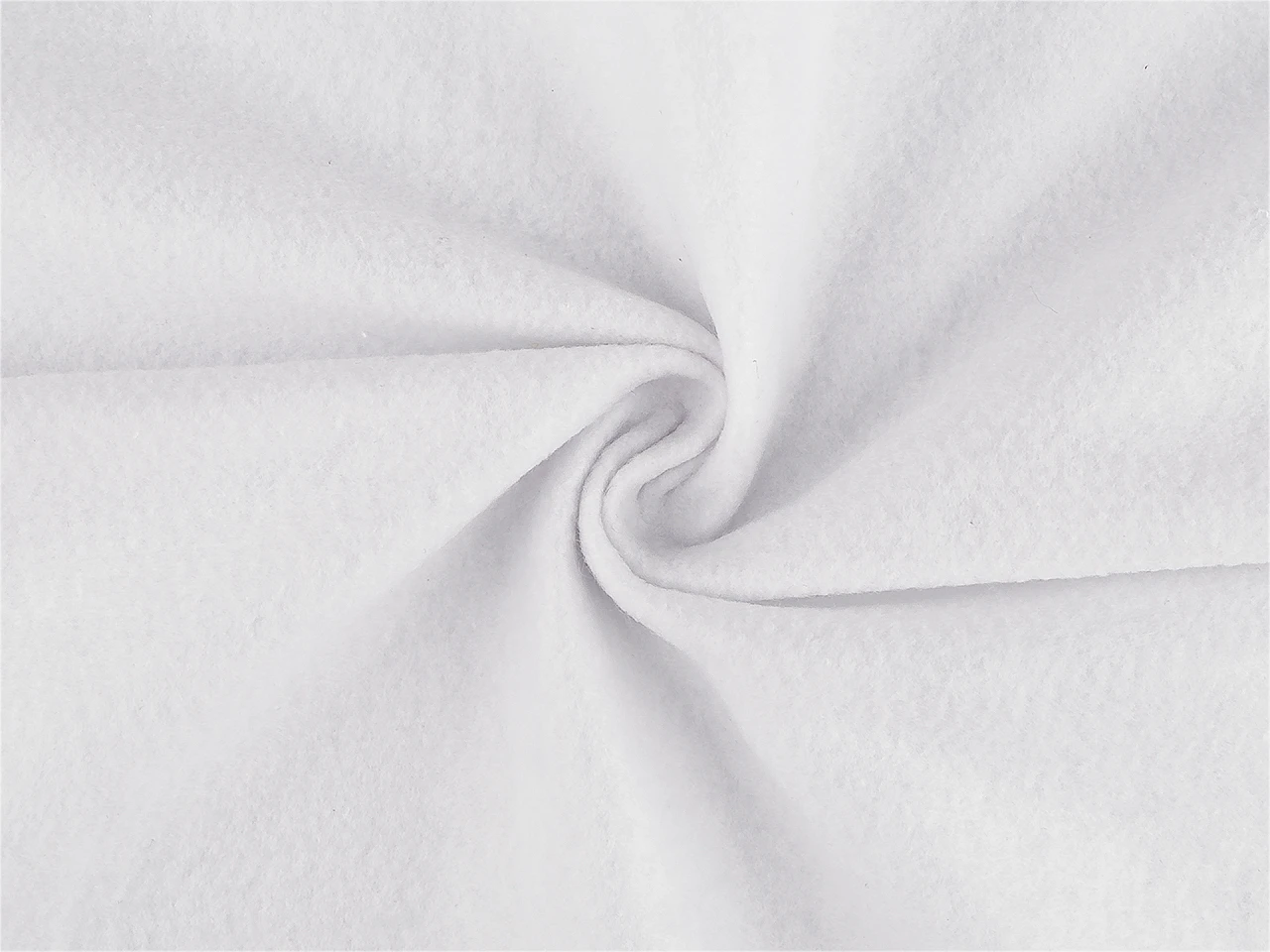 Zatepľovacia vložka / rúno 110 g/m² šírka 100 cm- 1m