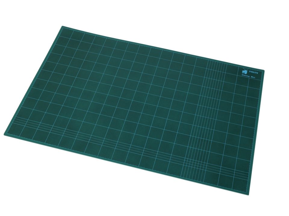 Veľká rezacia podložka 60x90 cm obojstranná - 1 ks