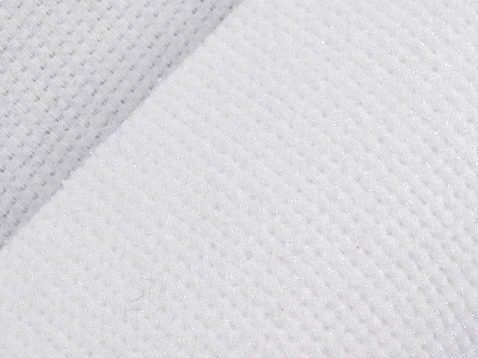 Vlizelín nažehľovací Ronar fix 160+20 g/m² šírka 155 cm- 1m