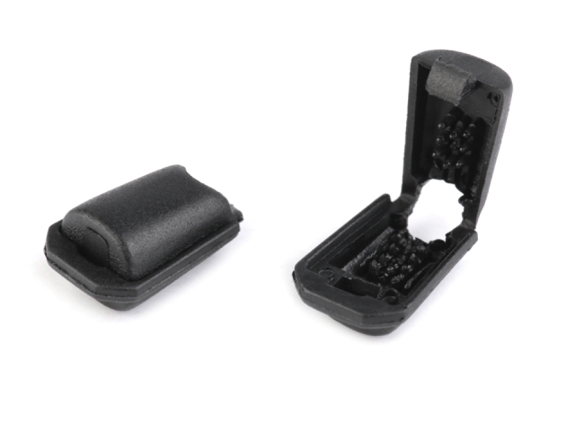 Plastová koncovka 11x16 mm zatláčacia – variant 1 čierna – 5 ks