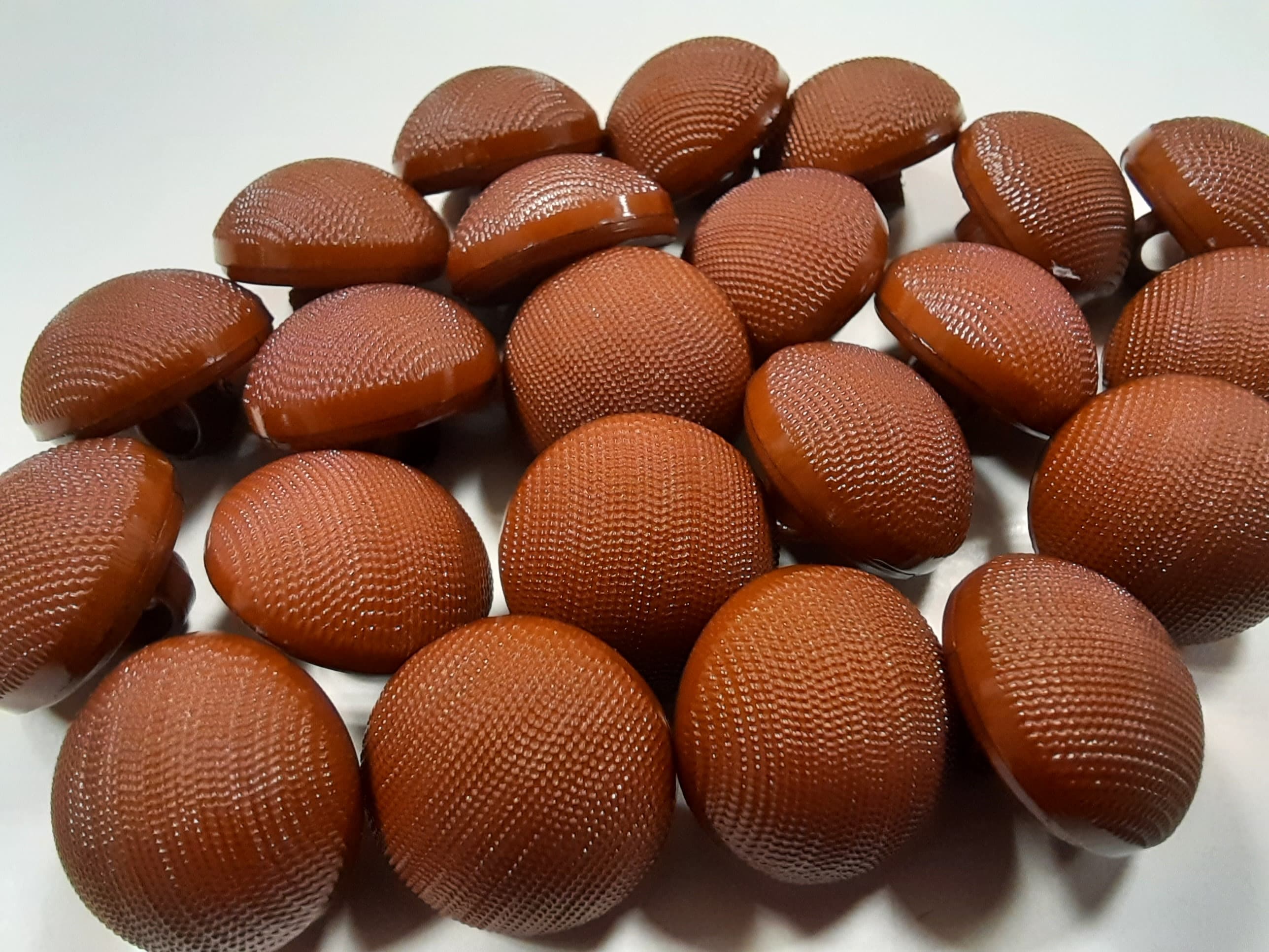 Vrúbkovaný gombík  Ø 13mm - 1 ks