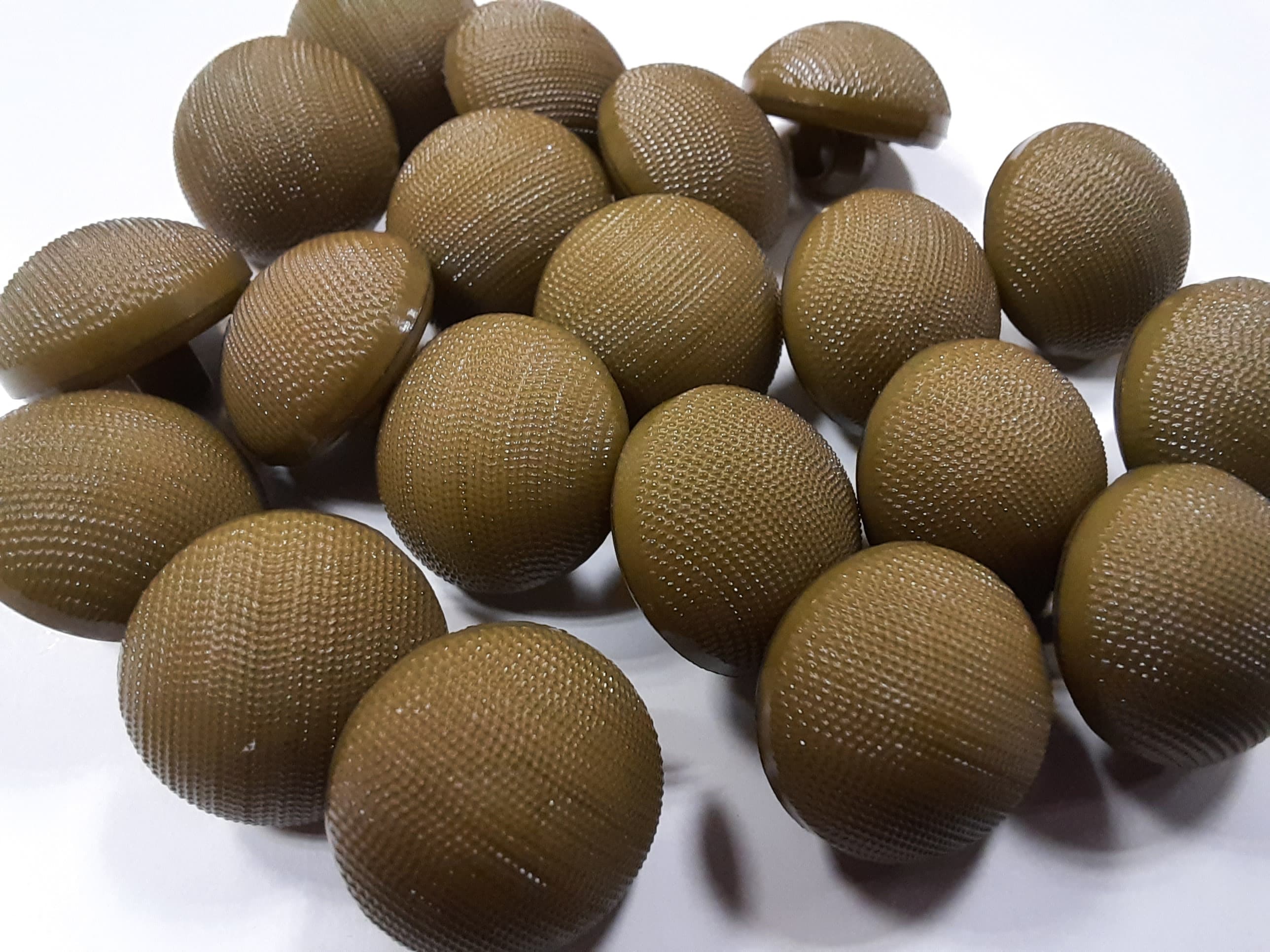 Vrúbkovaný gombík  Ø 13mm - 1 ks