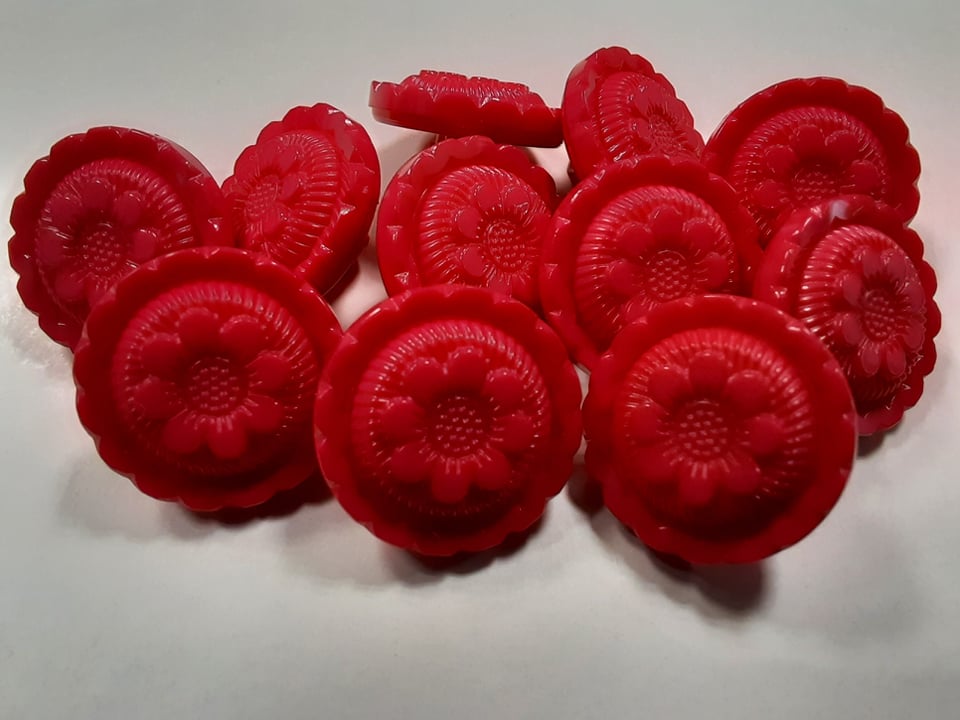 Gombík s vzorom "kvietok" Ø 13mm - 1 ks