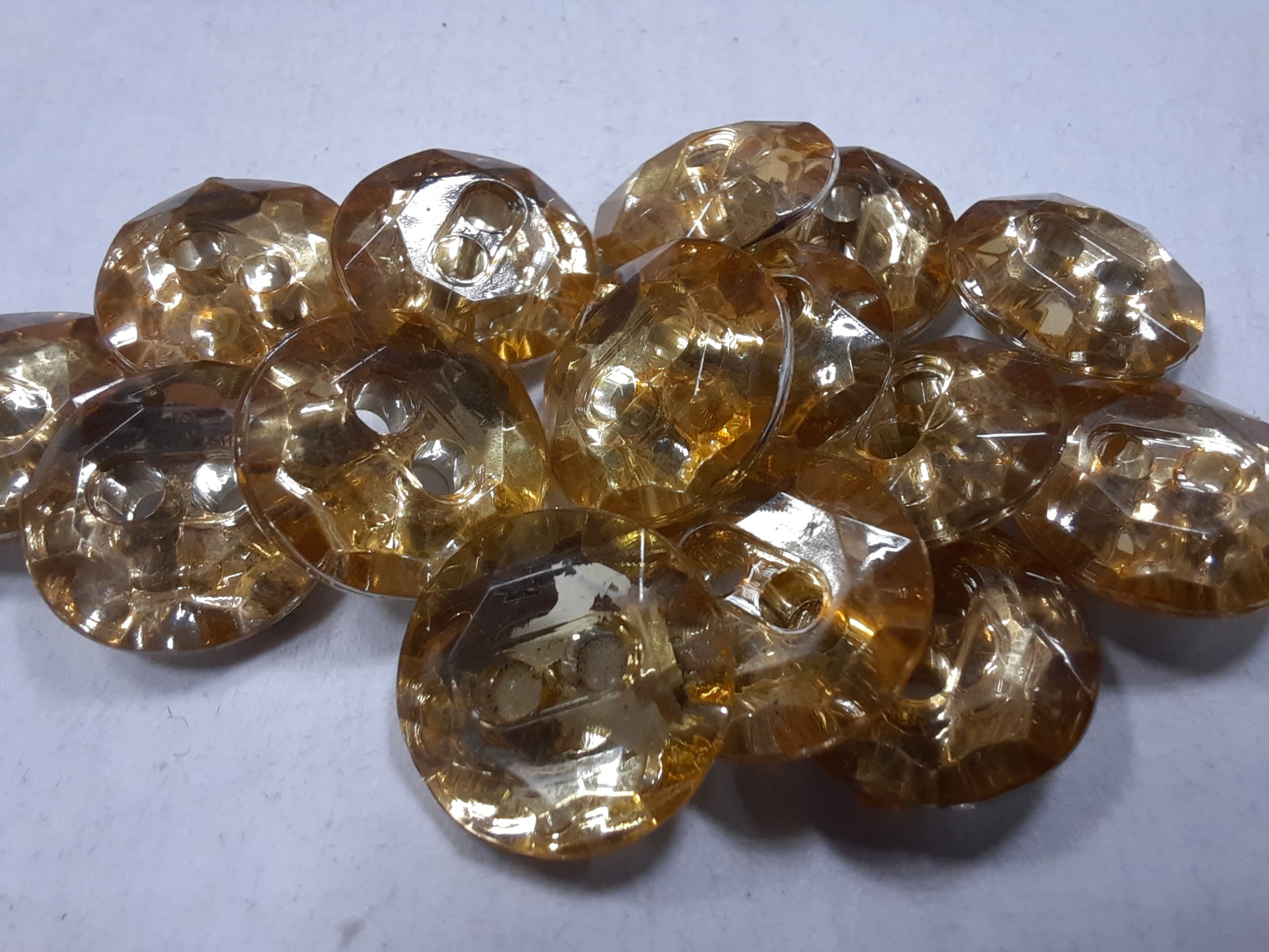 Elegantný gombík "drahokam" Ø 18mm - 1 ks