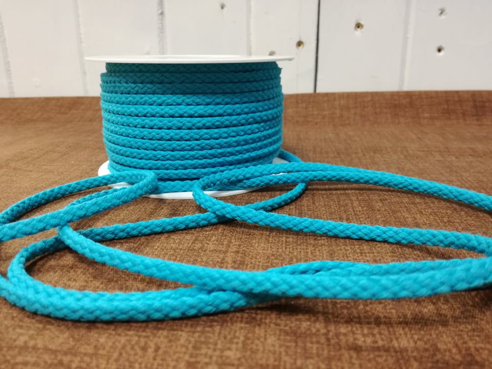 Odevná / dekoračná šnúra Ø5,3mm - 1 m