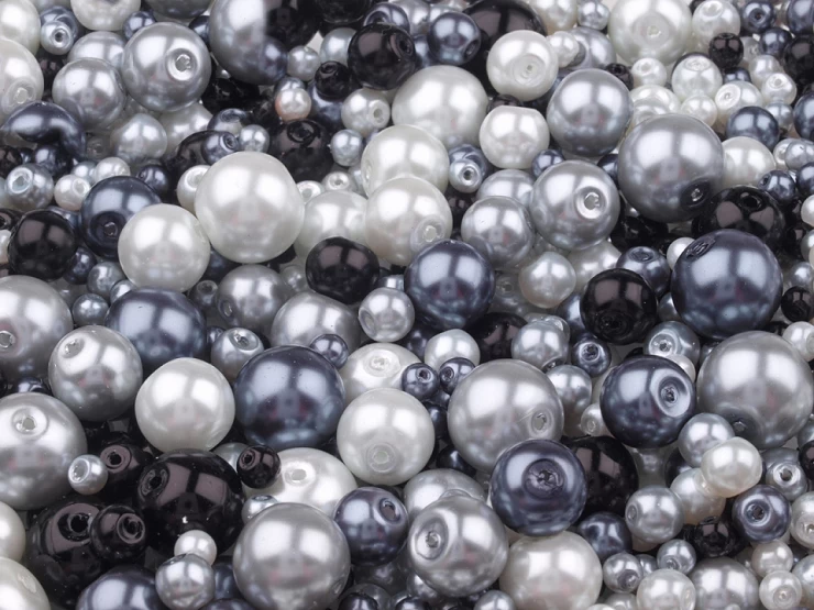 Sklenené voskové perly mix veĺkostí a farieb Ø4-12 mm - 50g