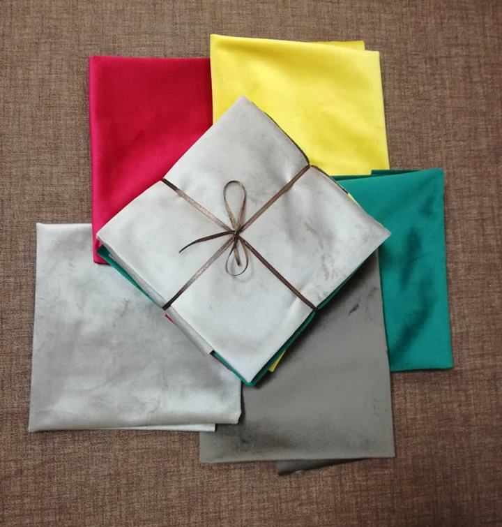 BALÍČEK LÁTOK 45x45 cm