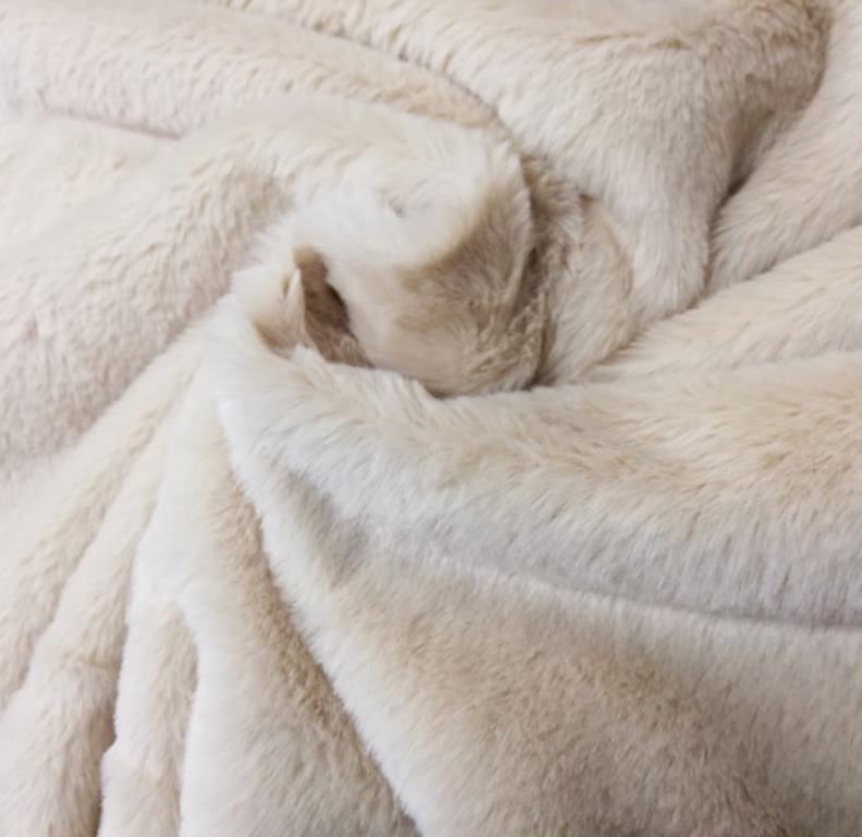 UMELÁ KOŽUŠINA RABBIT KRÉMOVÁ