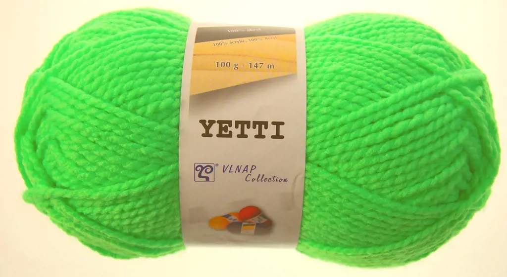 Pletacia priadza Vlnap Yetti 100g