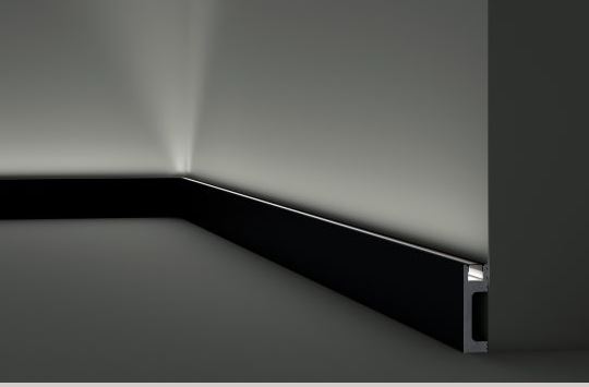 Lišta Wallstyl IL10 black 80x23