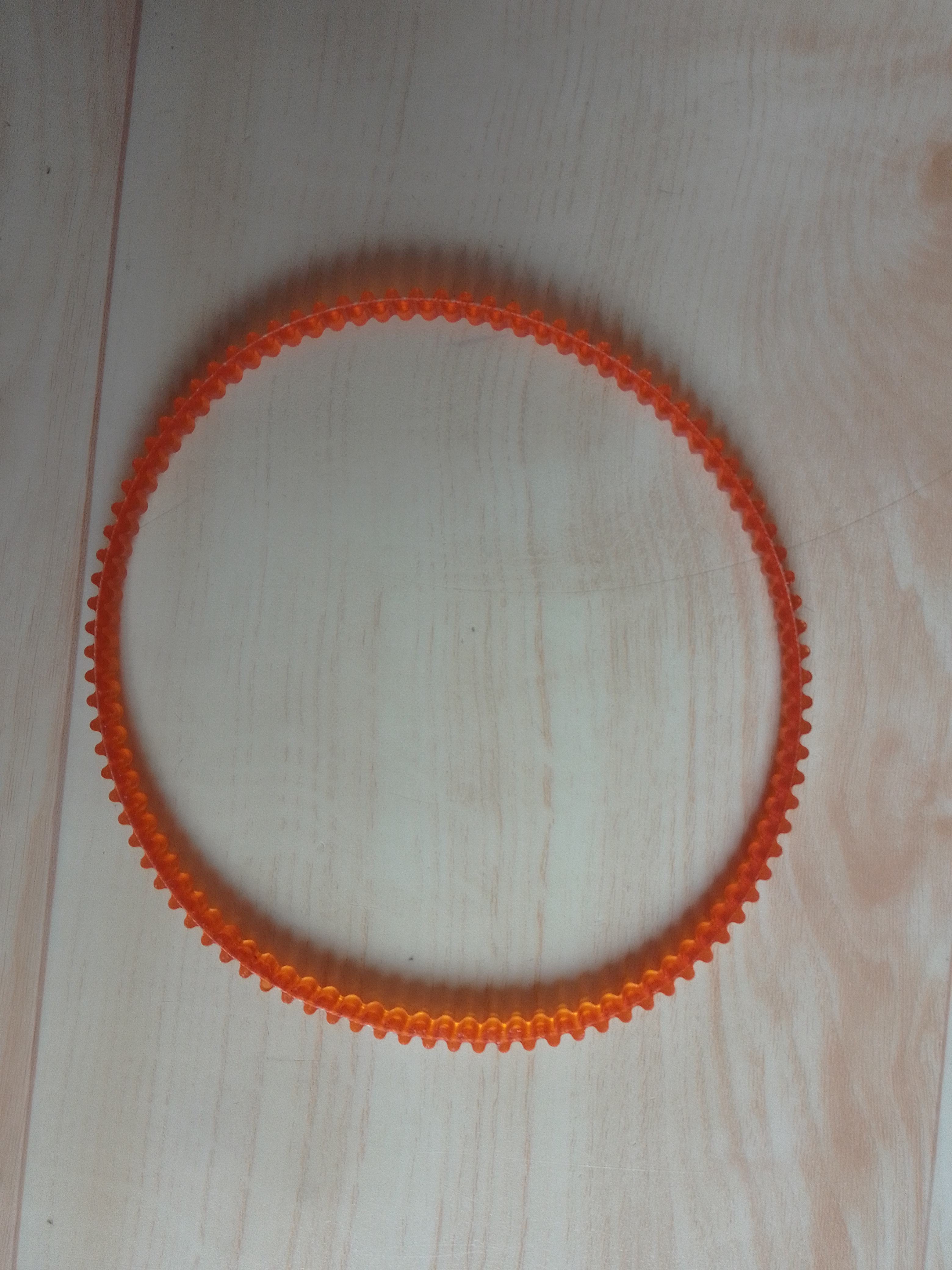 Ozubený remeň MB 390