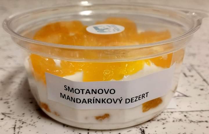 Smotanovo mandarínkový dezert